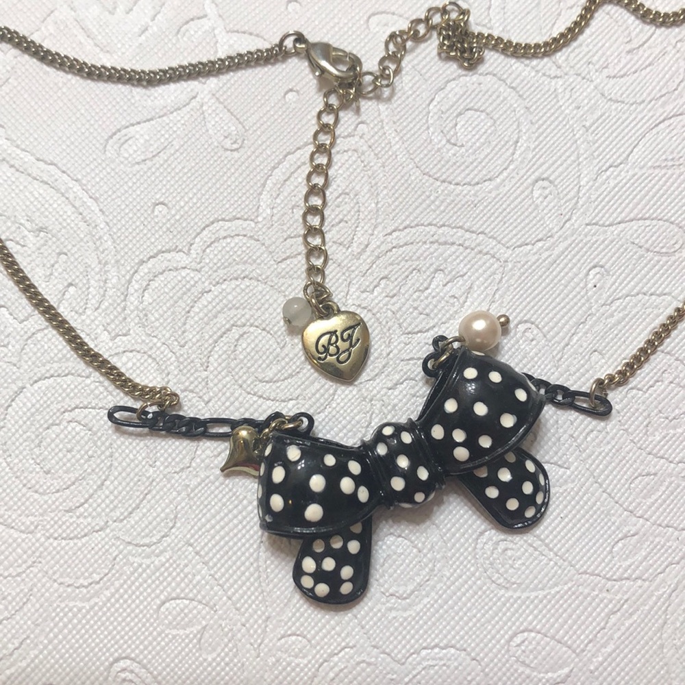Betsey Johnson Bow Necklace